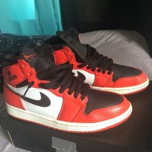 Air jordan 1 retro high ( max orange / black )